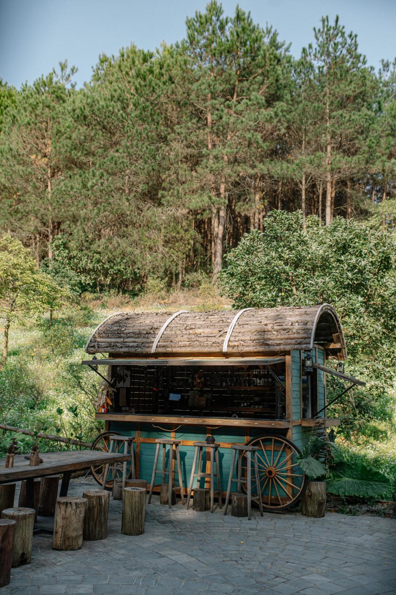 The Nordic Village - Evergreen Retreat * Моктяу